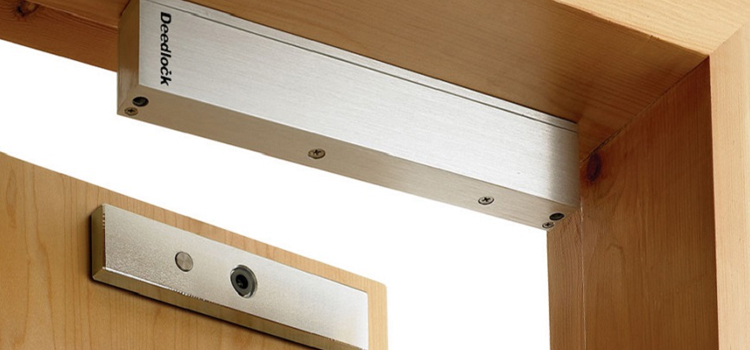 Magnetic lock installation Interlaken